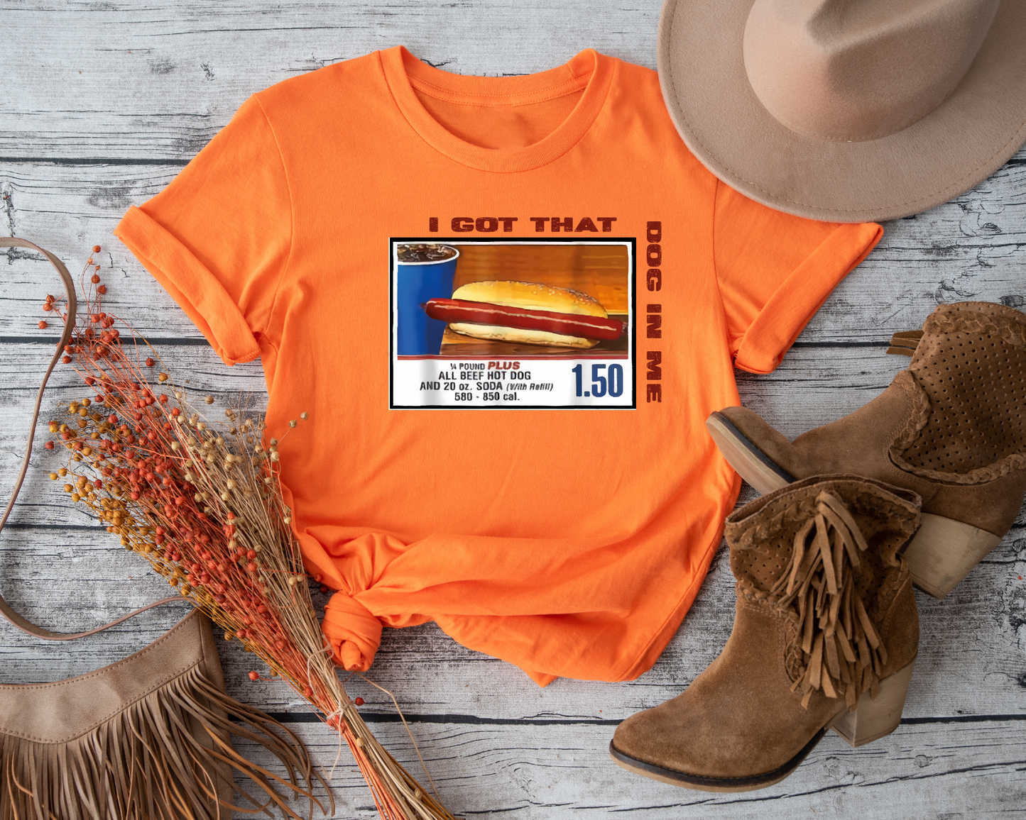 Add a touch of vintage fun to your wardrobe with this charming "I Got That Hot Dog In Me" t-shirt. 