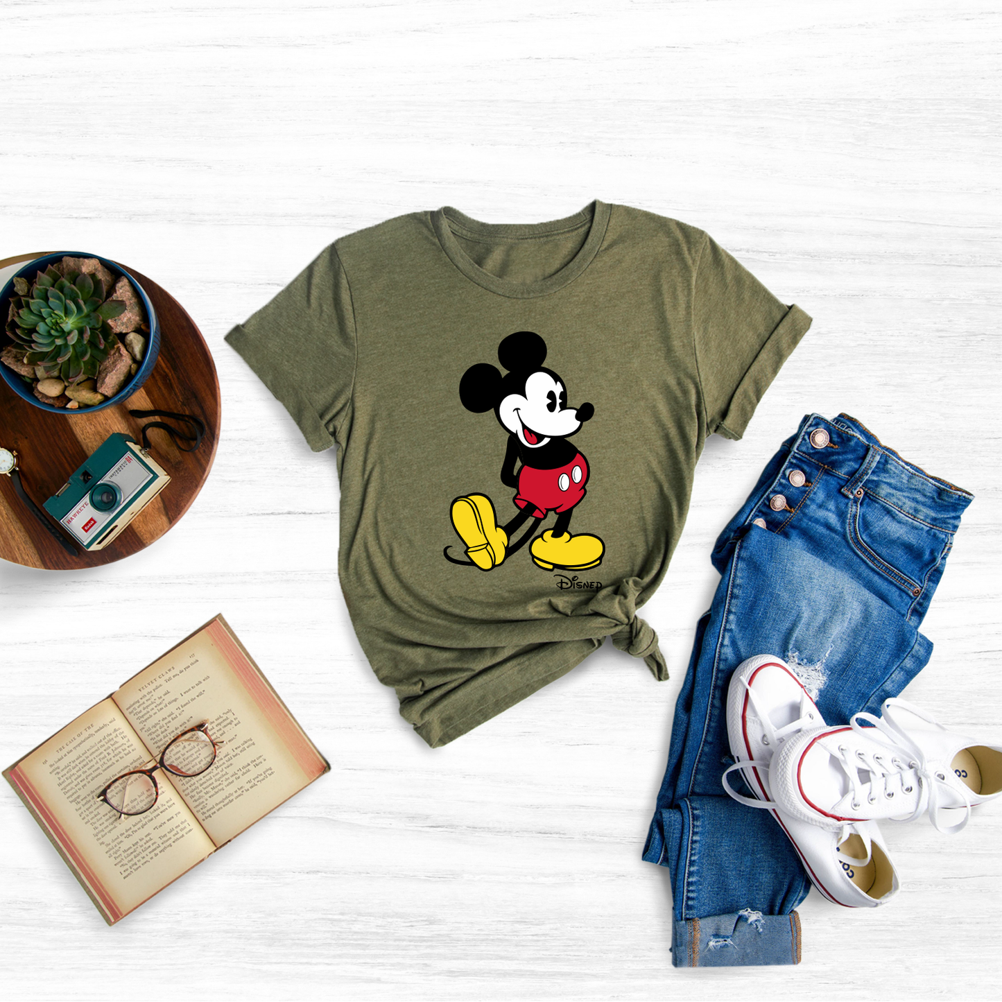 Disney Classic Mickey Mouse Pose tshirt, Vintage Disney shirt, Disney Classic Mickey Mouse Shirt, For Woman, Mickey Tshirt, Disneyword shirt