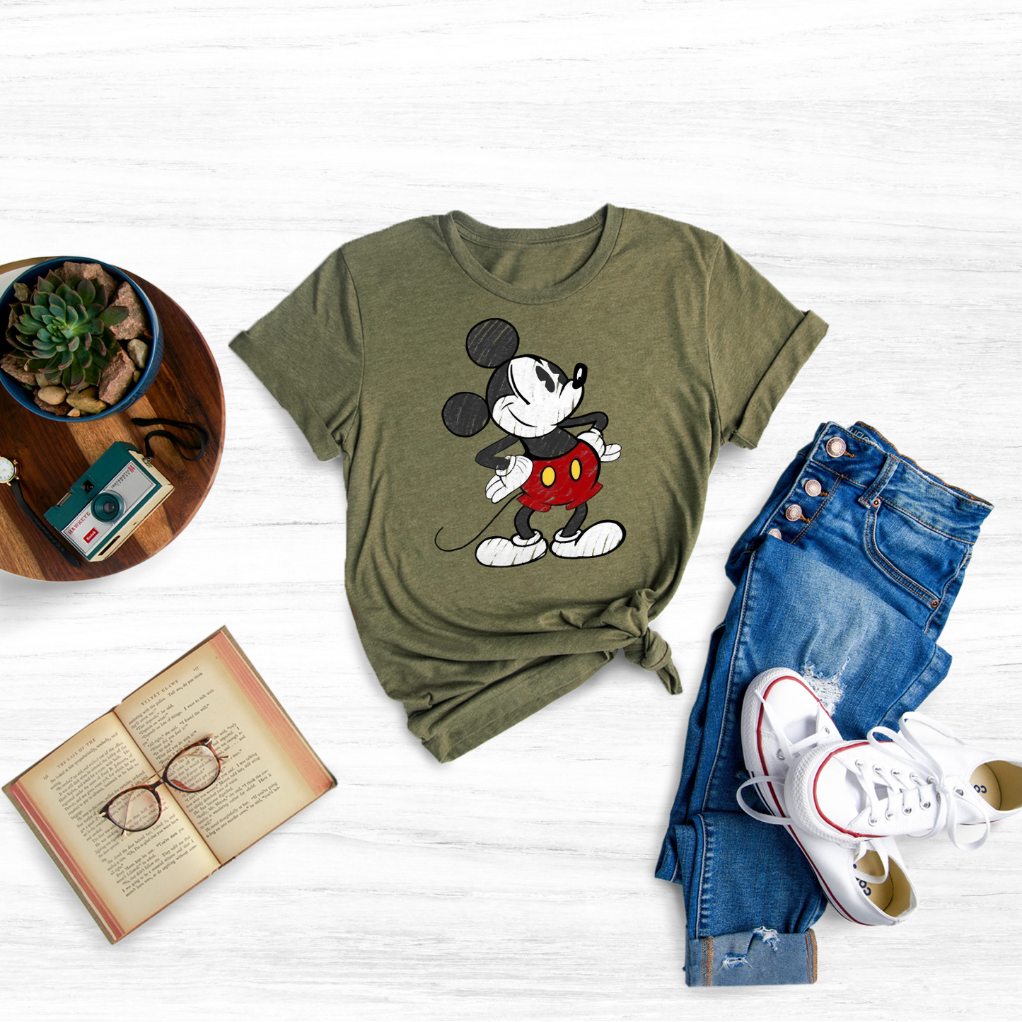 Cute Disney Mickey Mouse Pose Classic Sketch Shirt, Magic Kingdom Holiday Unisex T-shirt Family Birthday Gift Adult Kid Toddler T-shirt